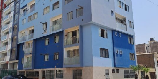 DEPARTAMENTO TRIPLEX 175m2 3 DORMITORIOS 2 BAÑOS CERCA A PLAZA NORTE URB. SOL DE ORO LOS OLIVOS $135.000